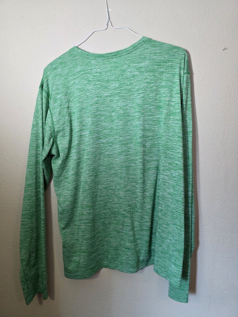 Columbia Men's Long-Sleeve Performance Shirt - Picture 4 of 5